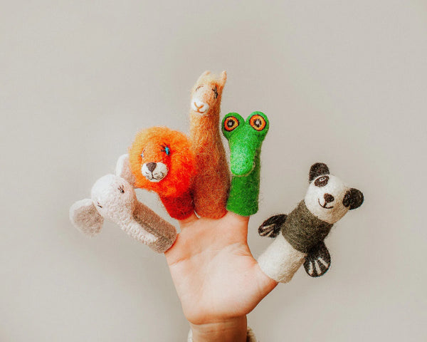 Sew Heart Felt Lionel Llama Finger Puppet